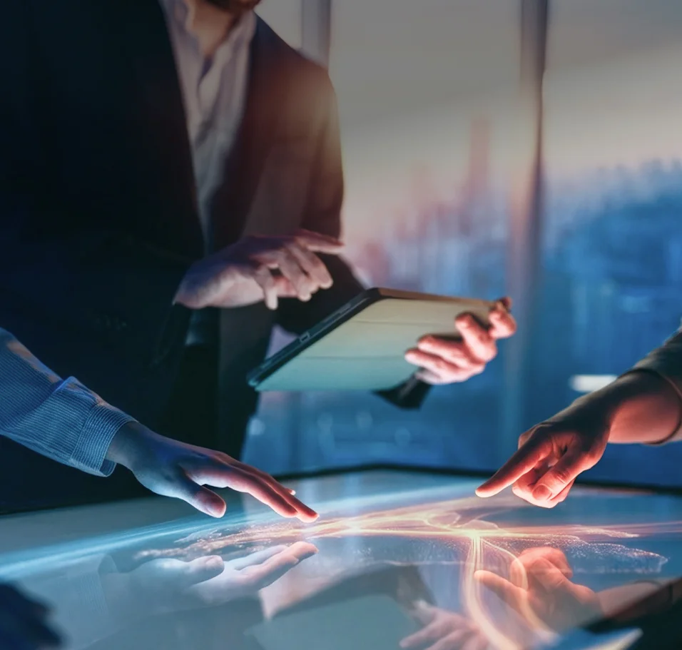 CHANGE MANAGEMENT &
DIGITAL ADOPTION